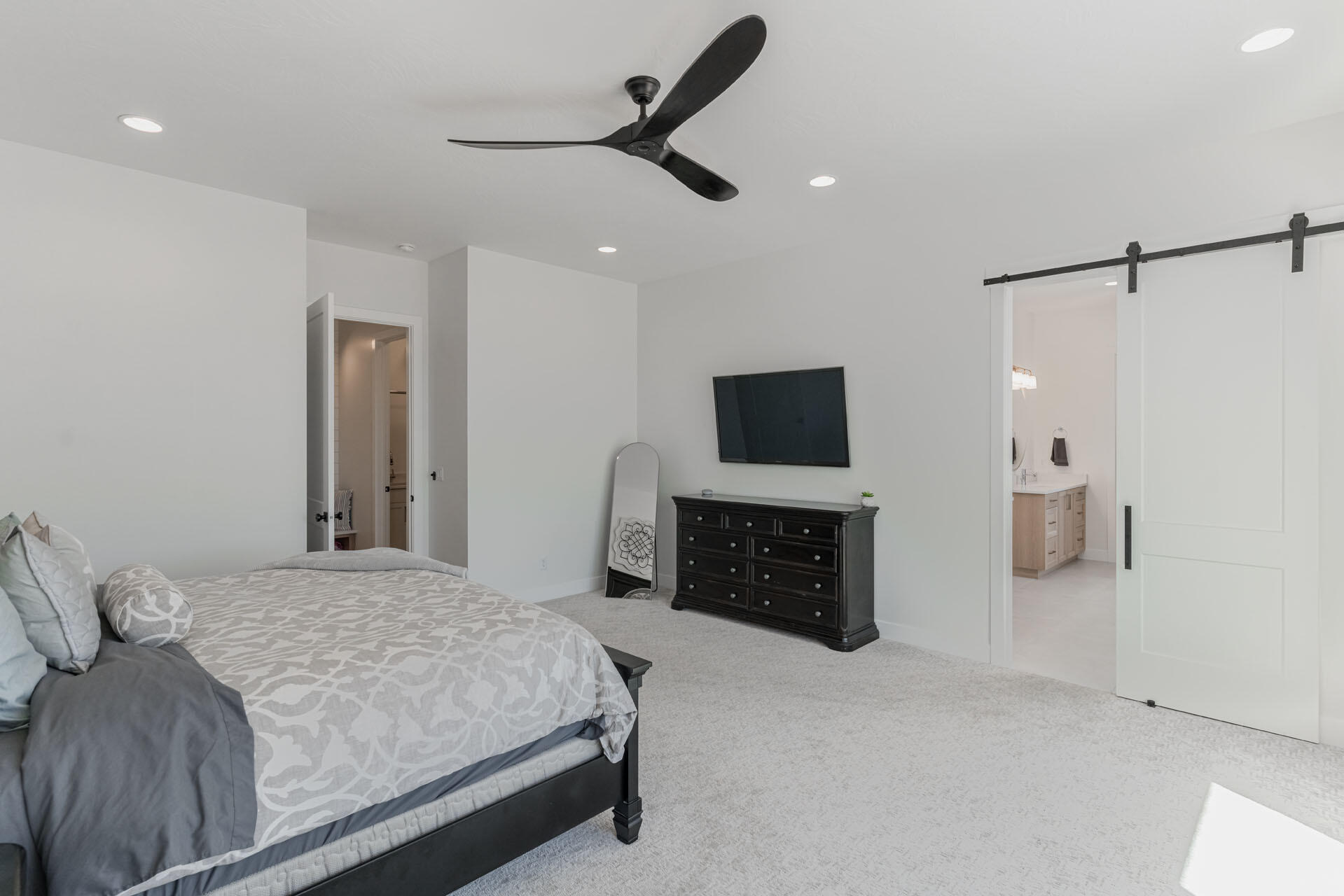 CRIMSON VISTAS - Residential