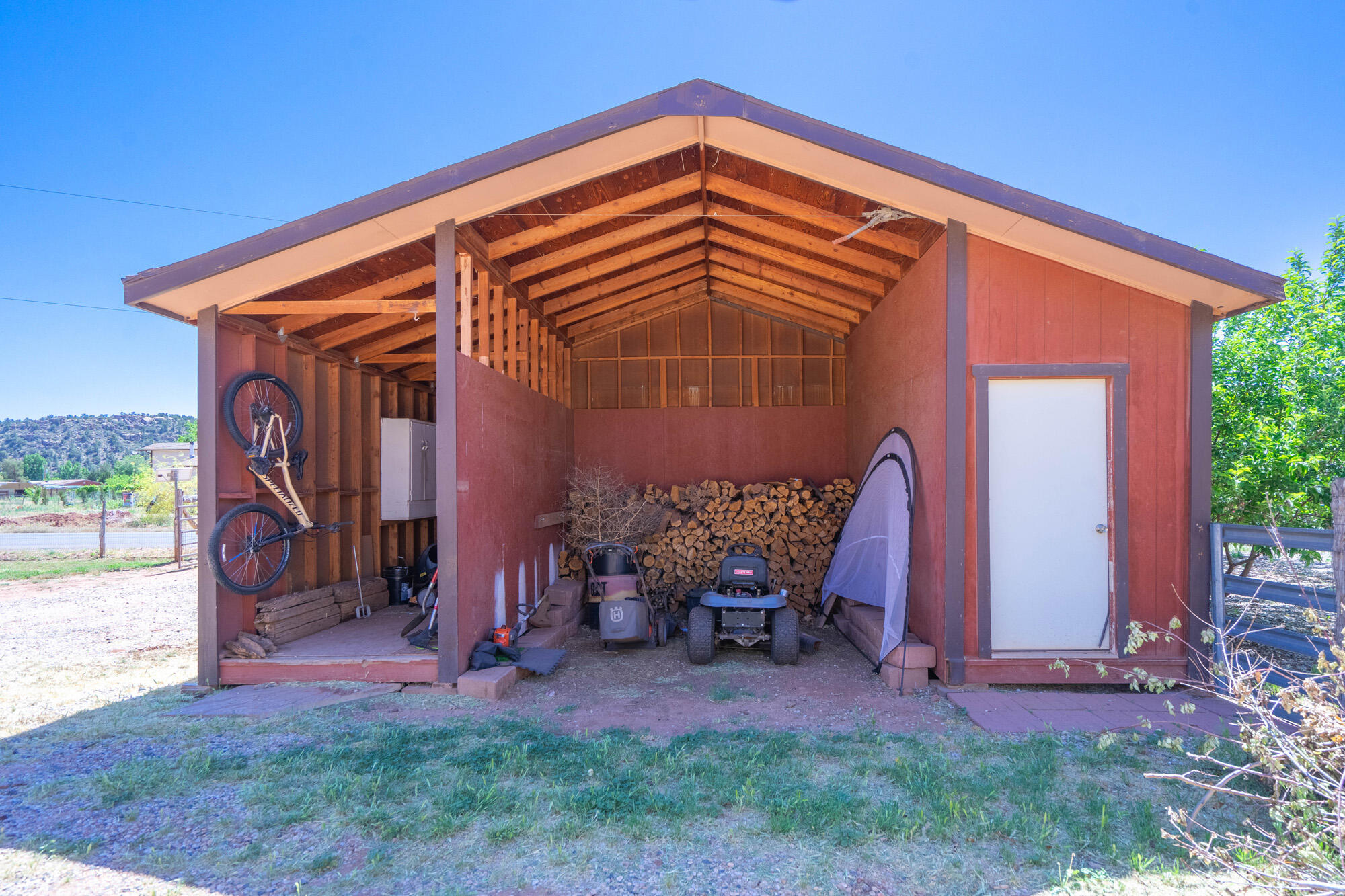 APPLE VALLEY RANCH - Residential