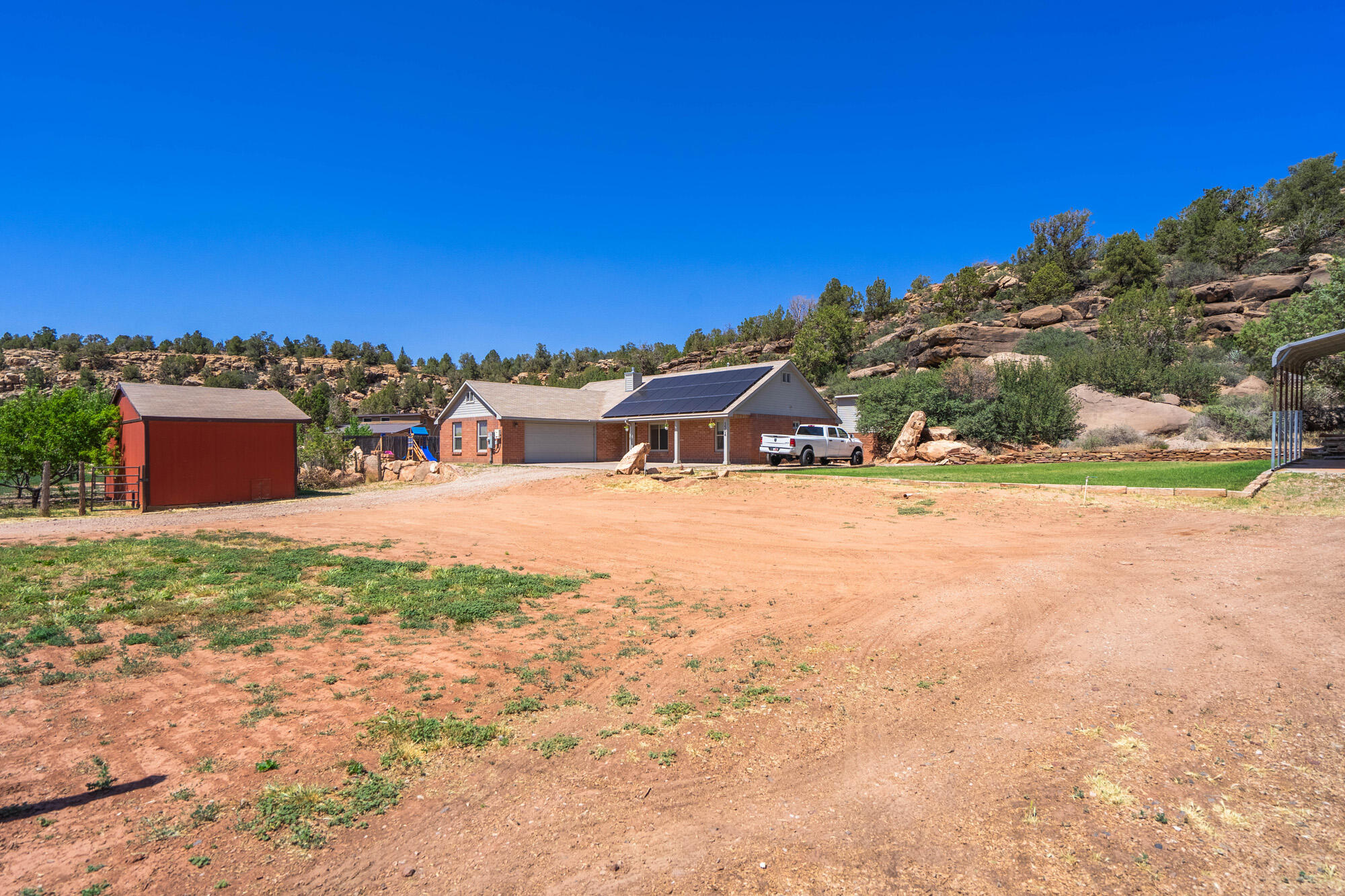 APPLE VALLEY RANCH - Residential
