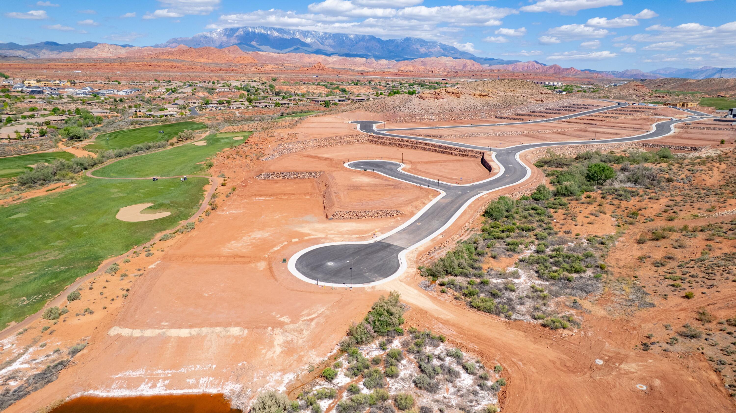 CLUB AT CORAL CANYON - Land