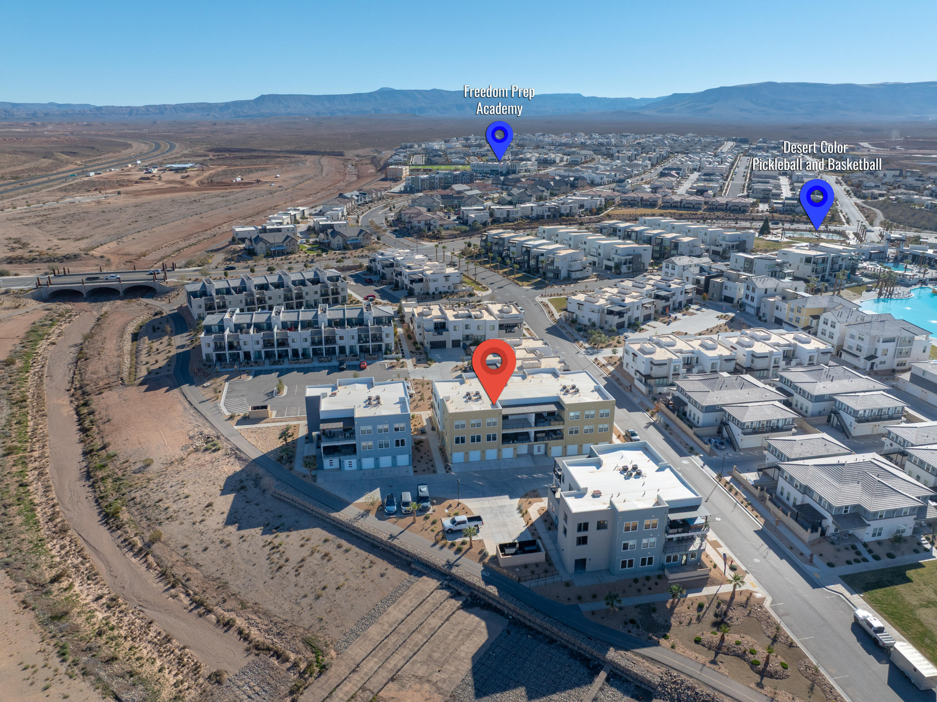 DESERT COLOR RESORT - Residential