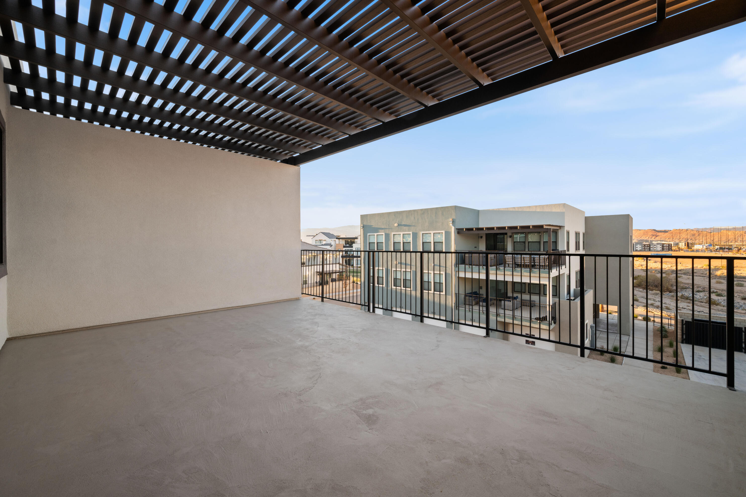 DESERT COLOR RESORT - Residential