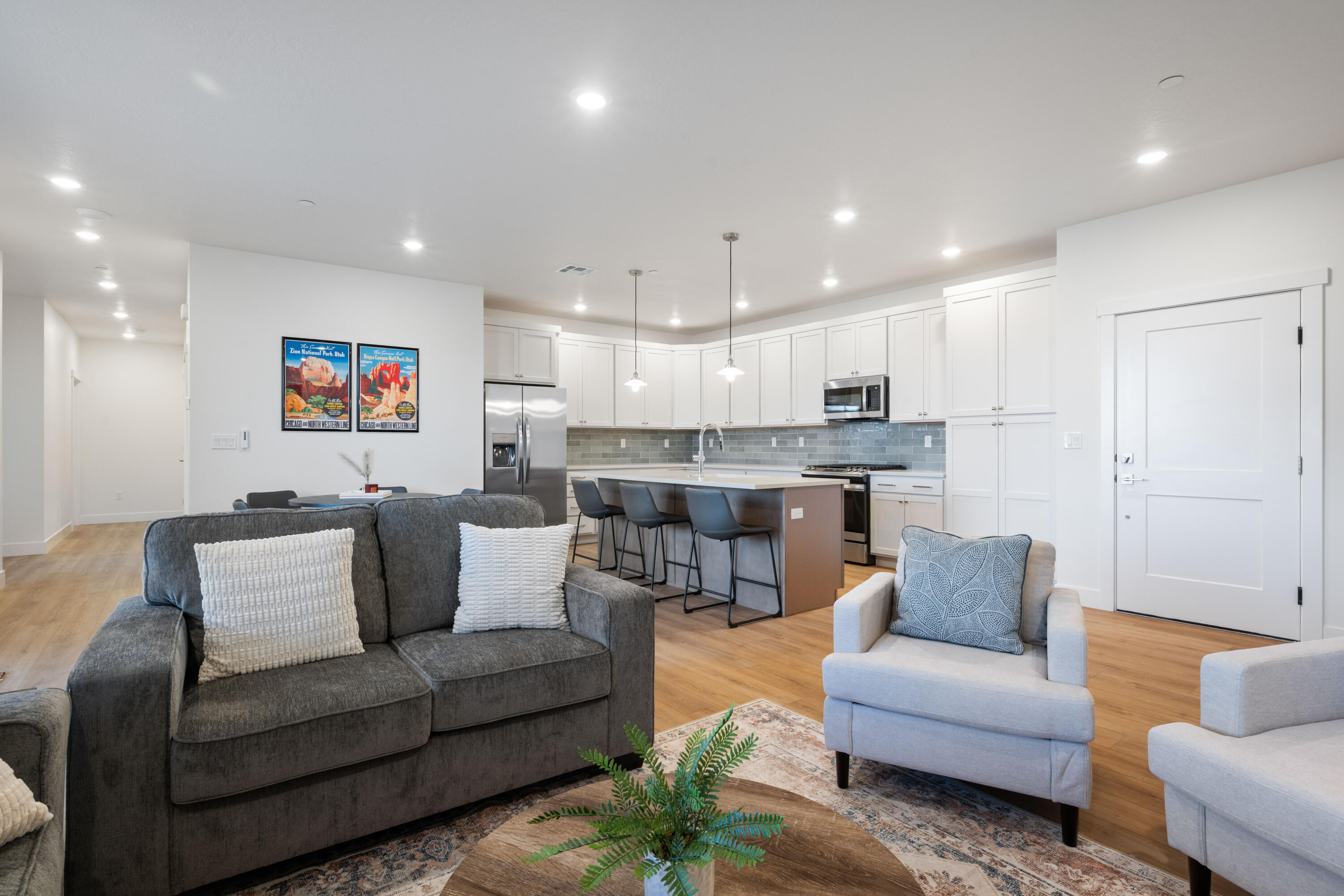 DESERT COLOR RESORT - Residential