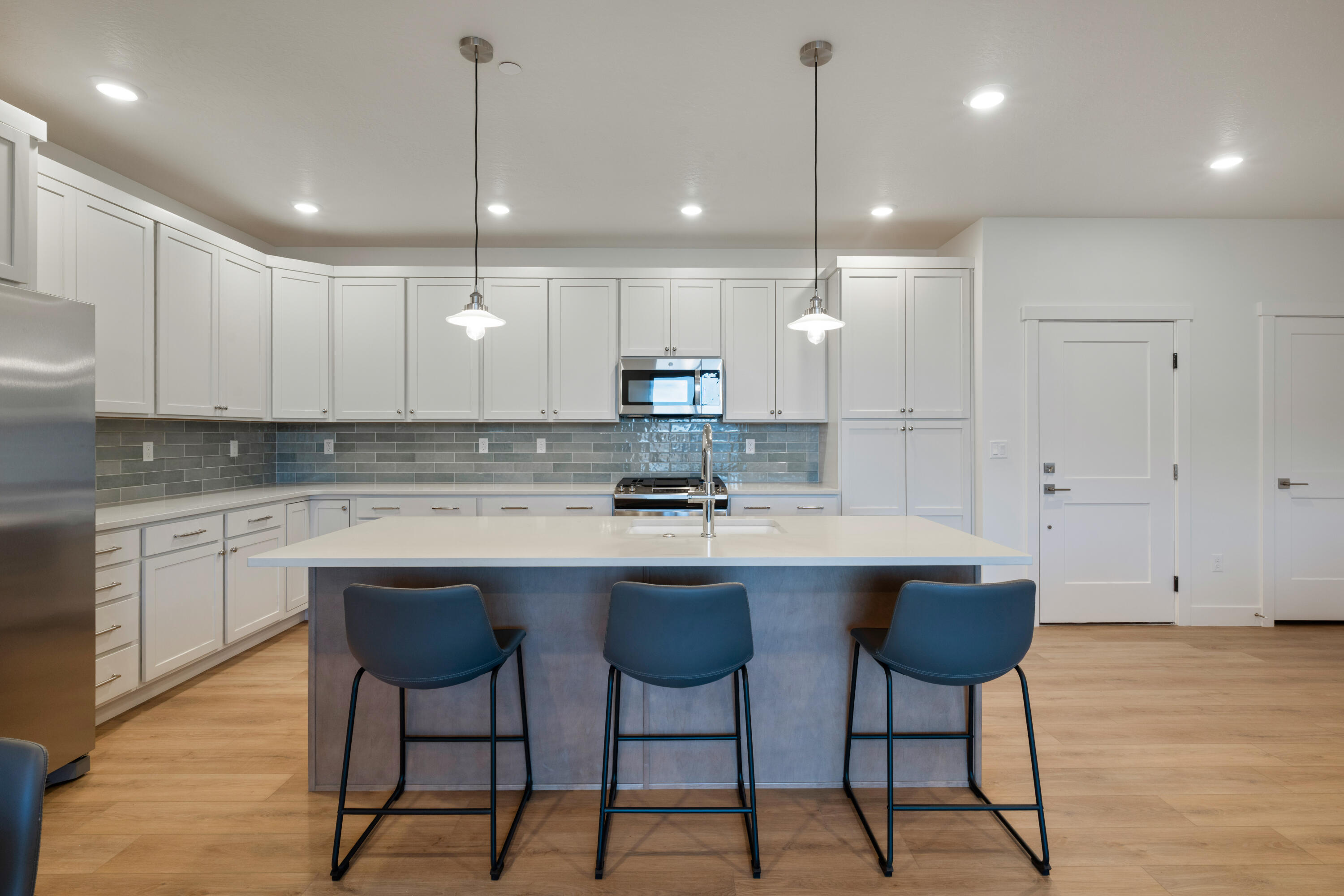 DESERT COLOR RESORT - Residential