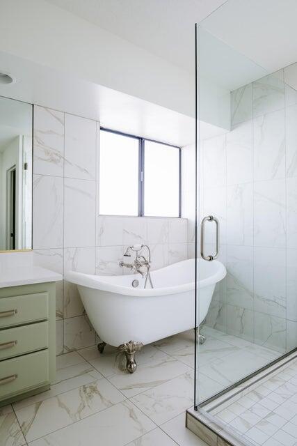 BLOOMINGTON COUNTRY CLUB - Residential