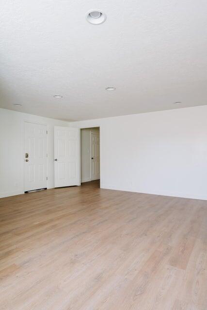 BLOOMINGTON COUNTRY CLUB - Residential