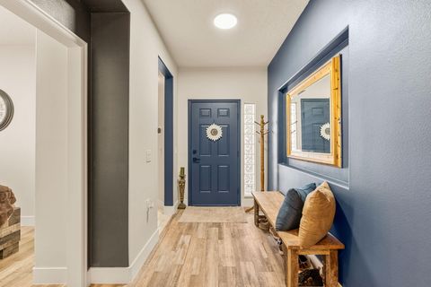 Tiny photo for 1601 W SUNKISSED DR S, Saint George, UT 84790 (MLS # 26-273525)