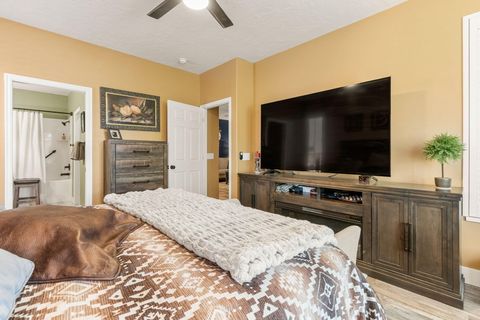 Tiny photo for 1601 W SUNKISSED DR S, Saint George, UT 84790 (MLS # 26-273525)