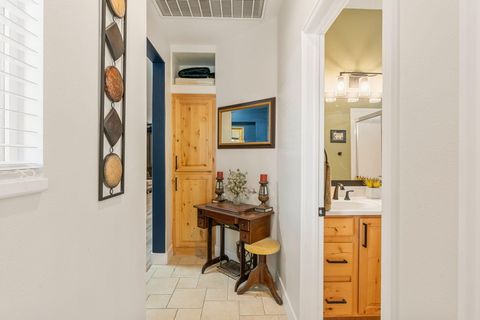 Tiny photo for 1601 W SUNKISSED DR S, Saint George, UT 84790 (MLS # 26-273525)