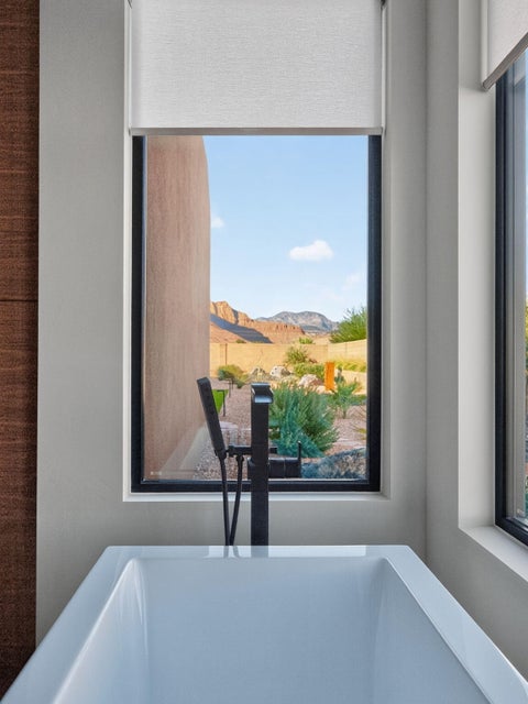Tiny photo for 583 S Juniper Way, Ivins, UT 84738 (MLS # 26-276059)