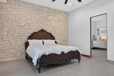 Tiny photo for 583 S Juniper Way, Ivins, UT 84738 (MLS # 26-276059)