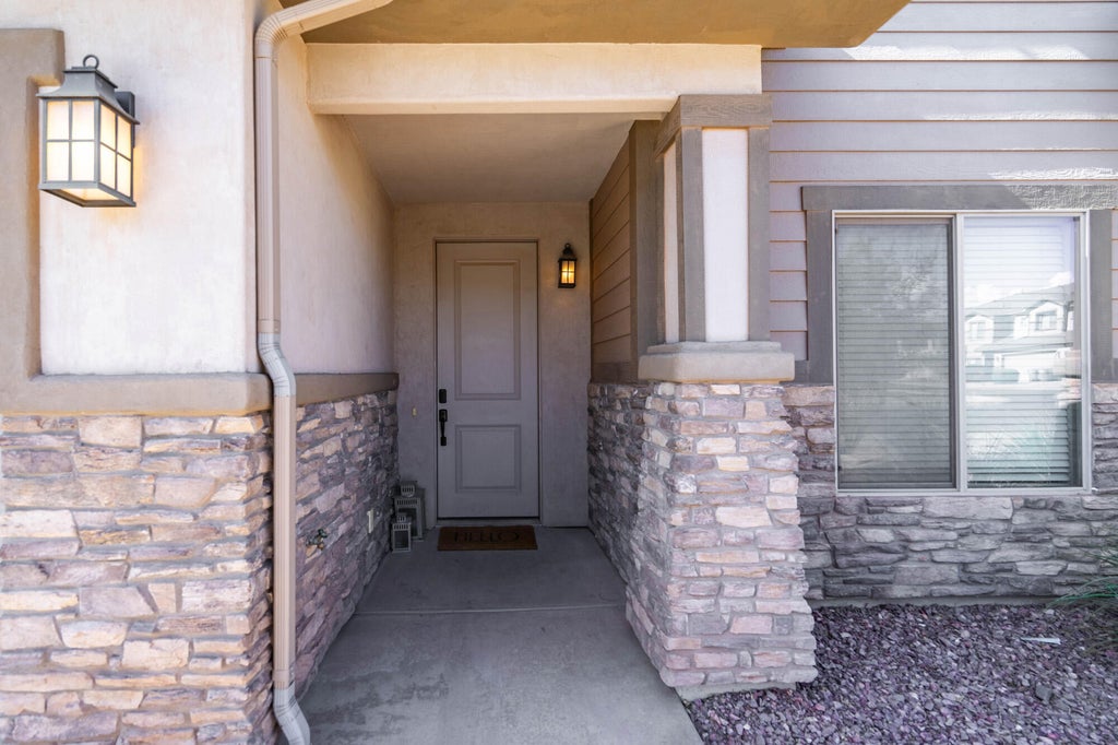 Photo of 2086 W 440 N, Hurricane, UT 84737 (MLS # 26-274101)