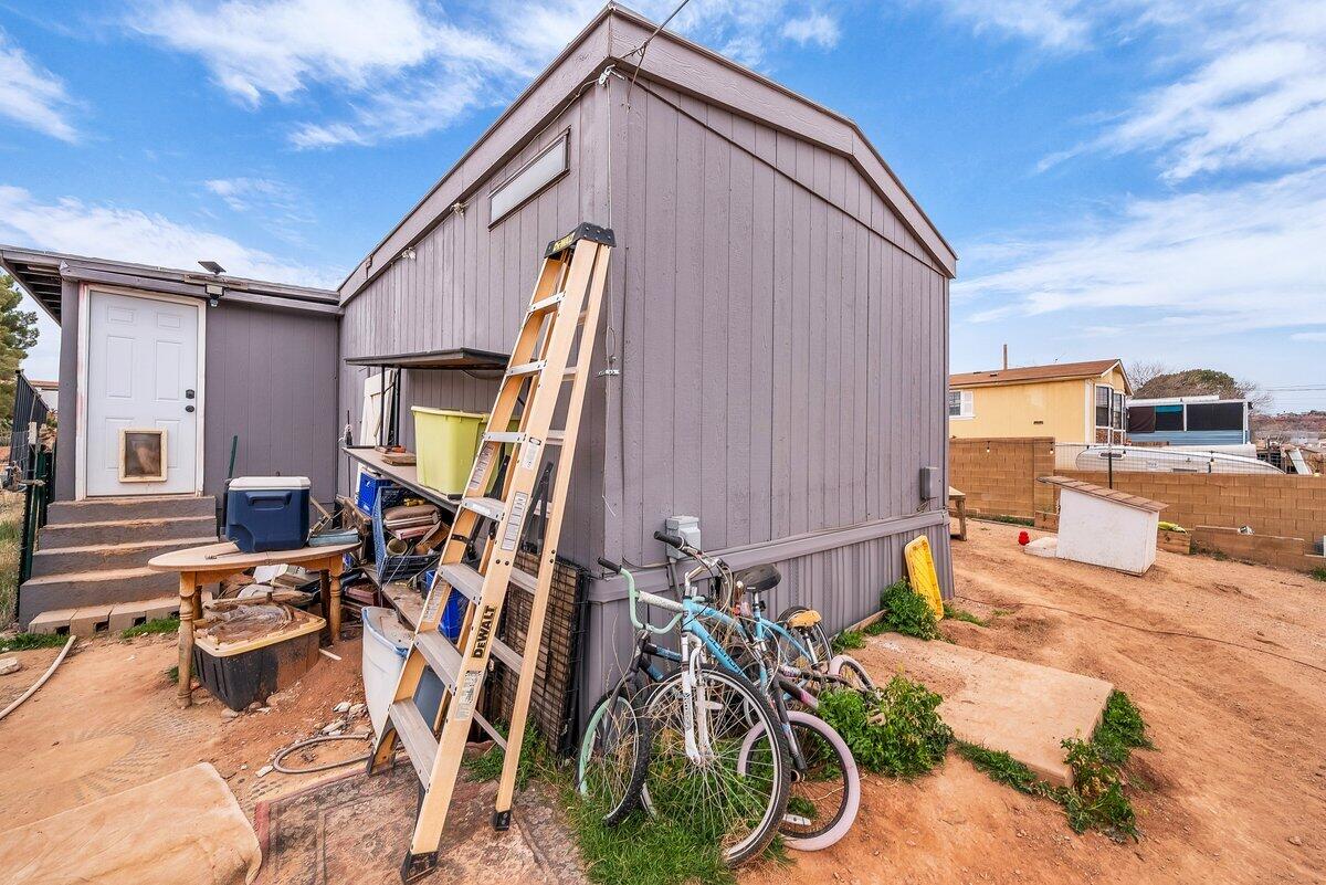 RIVER BEND ESTATES - Residential