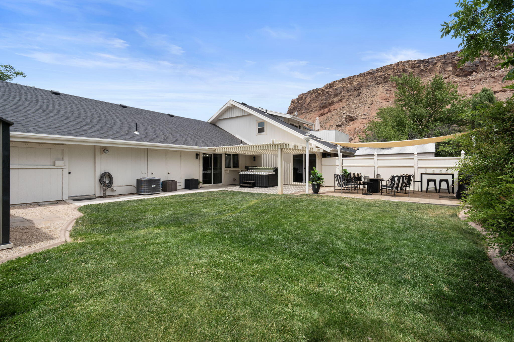 BLOOMINGTON COUNTRY CLUB - Residential