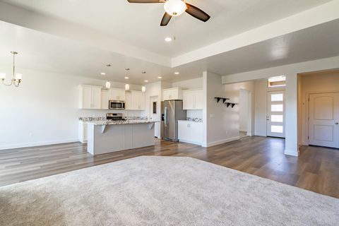Tiny photo for 3158 E FUCHSIA DR, Saint George, UT 84790 (MLS # 26-270303)