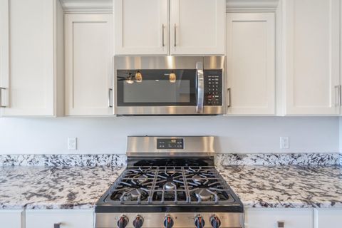 Tiny photo for 3158 E FUCHSIA DR, Saint George, UT 84790 (MLS # 26-270303)