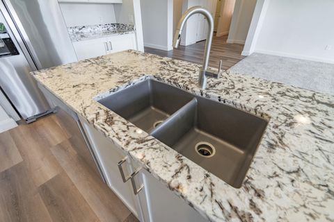 Tiny photo for 3158 E FUCHSIA DR, Saint George, UT 84790 (MLS # 26-270303)