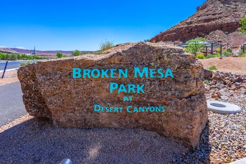 Tiny photo for 3158 E FUCHSIA DR, Saint George, UT 84790 (MLS # 26-270303)