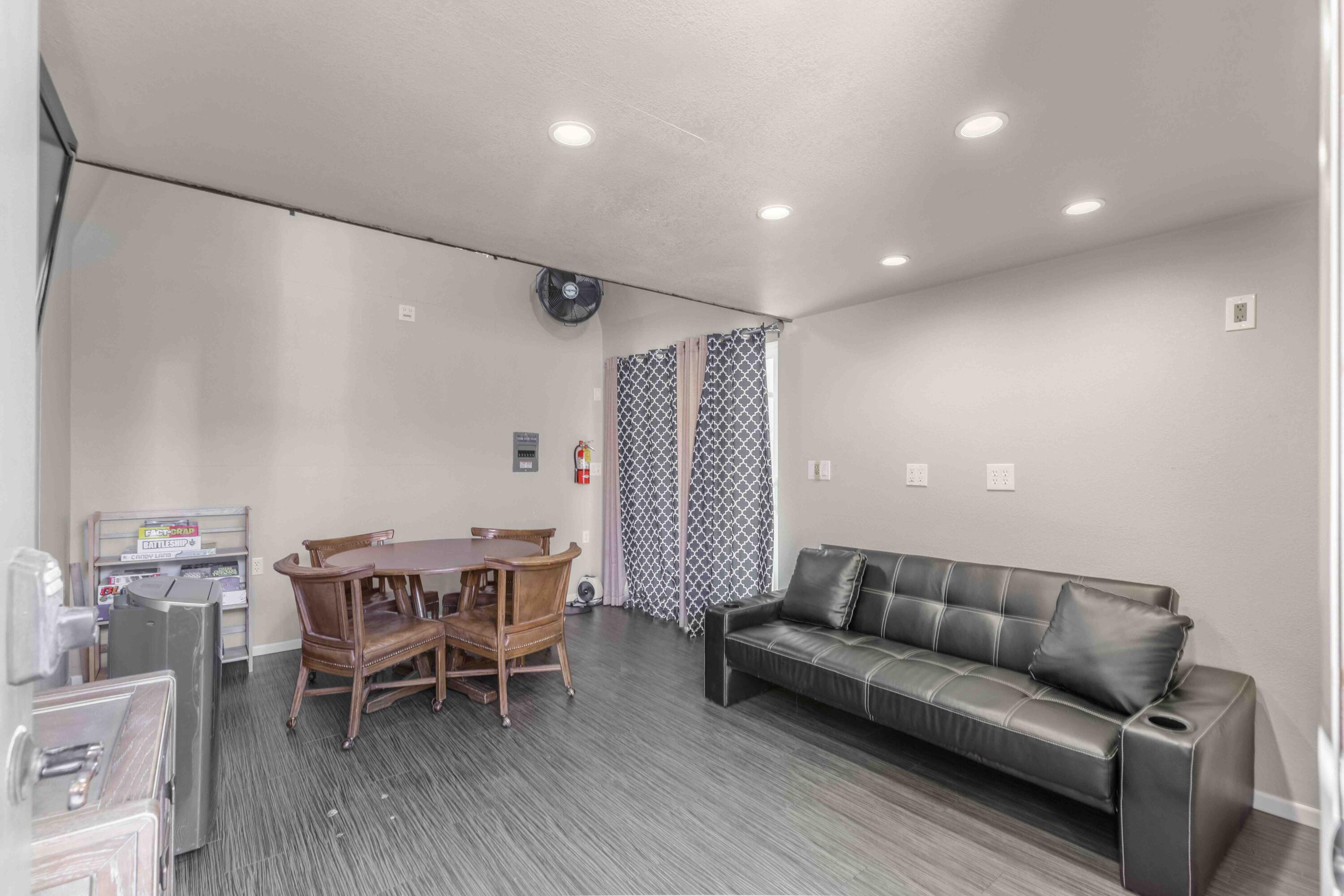 ORCHARD SPRINGS - Residential