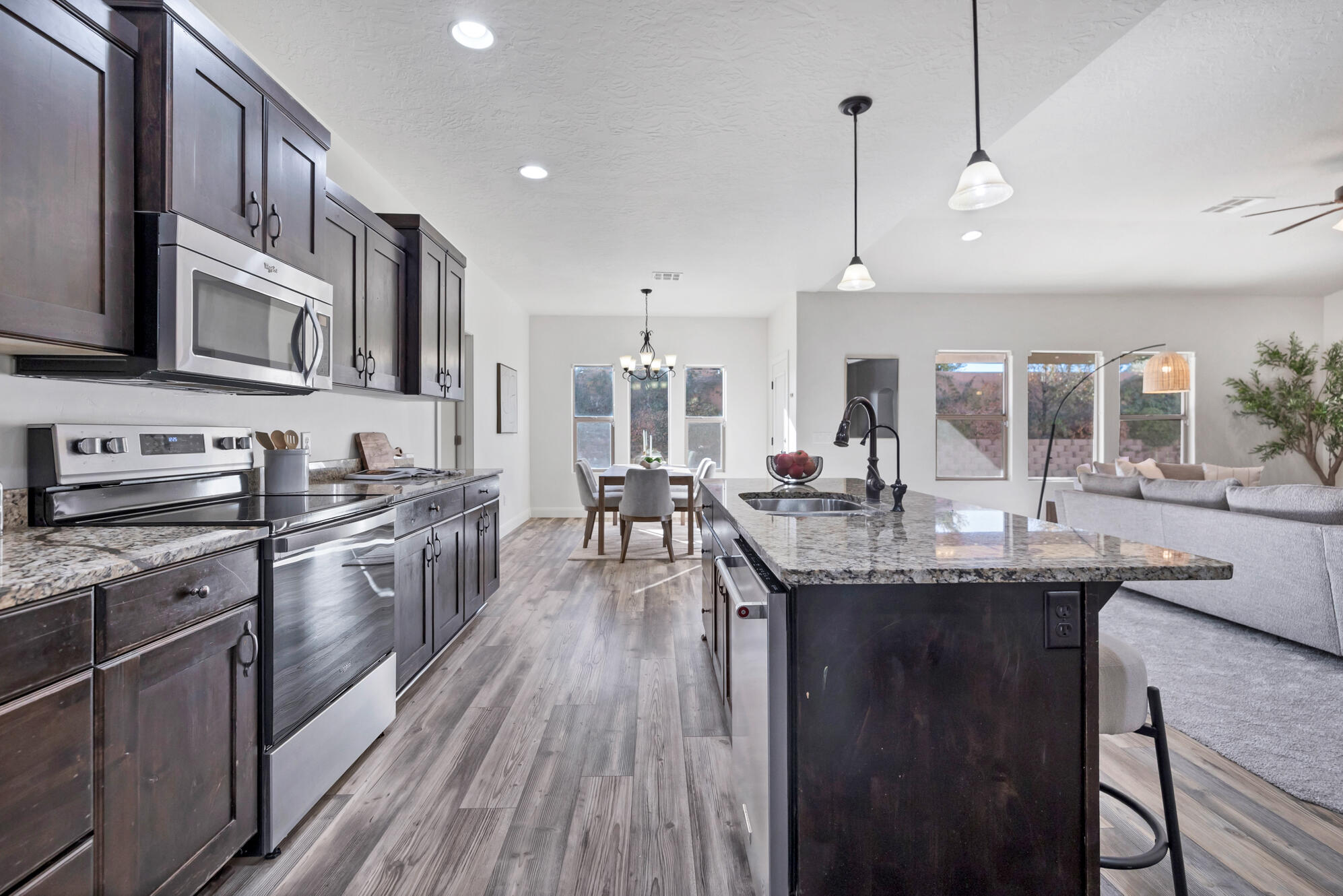 MULBERRY ESTATES - Residential