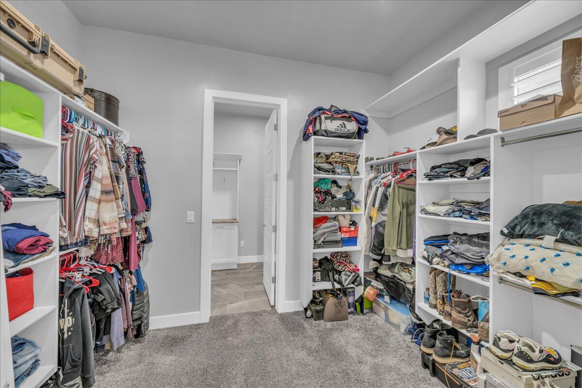 ESCALERA - Residential