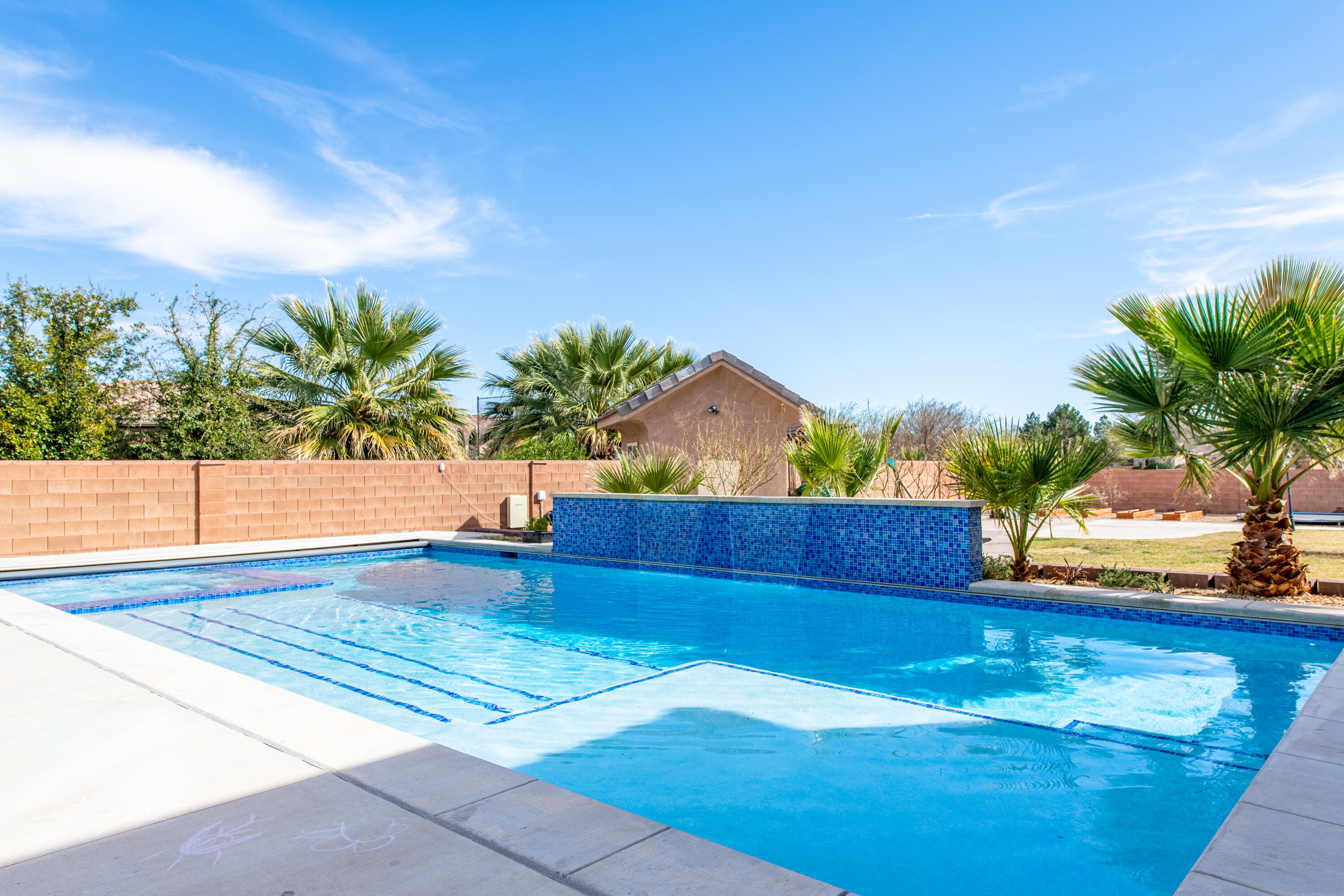 RIVER WILLOW - Residential