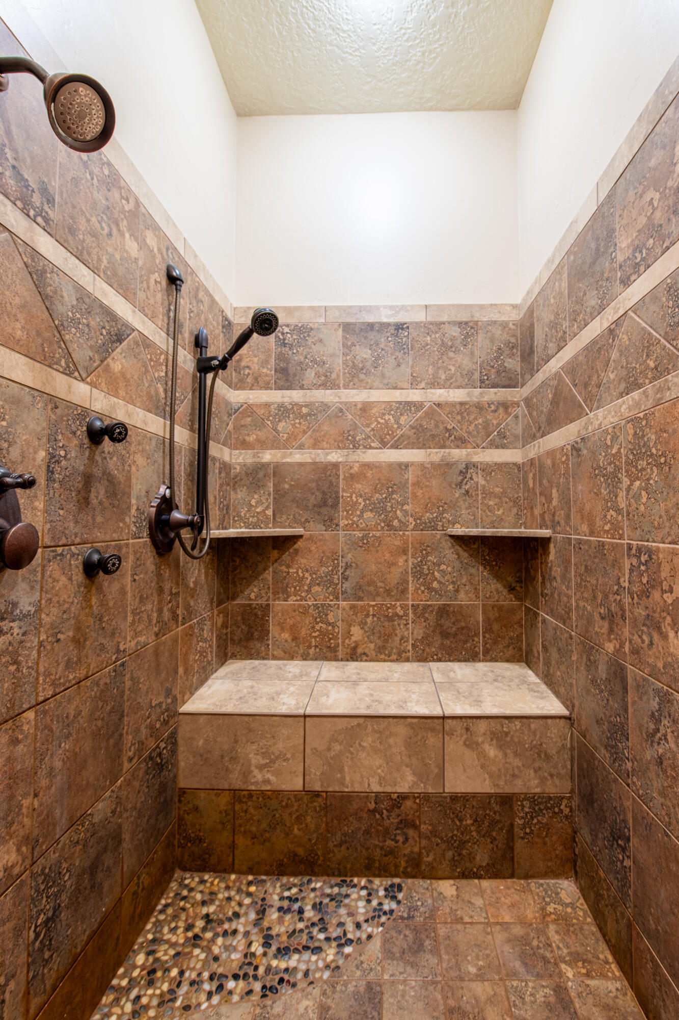 RIVER WILLOW - Residential