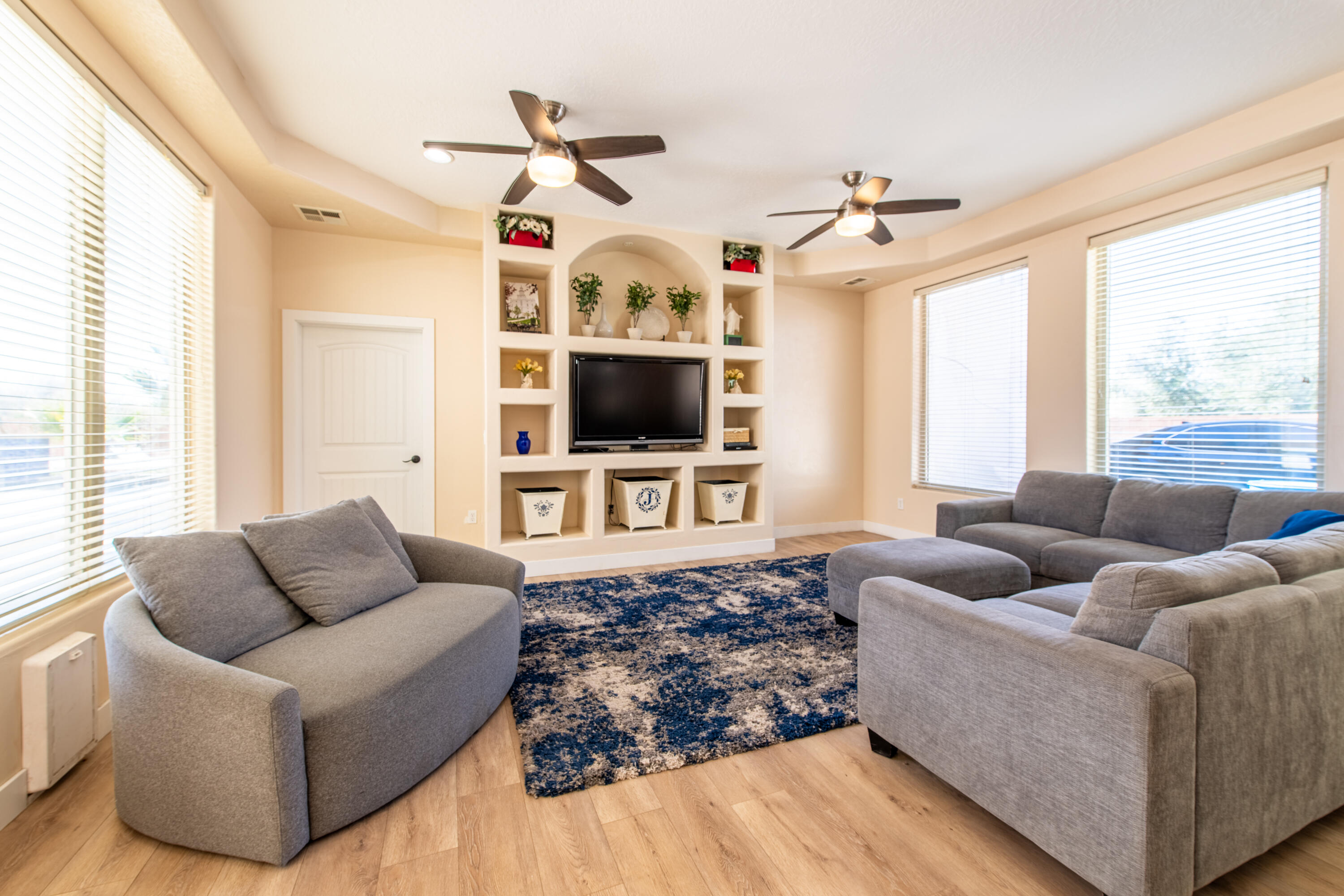 RIVER WILLOW - Residential