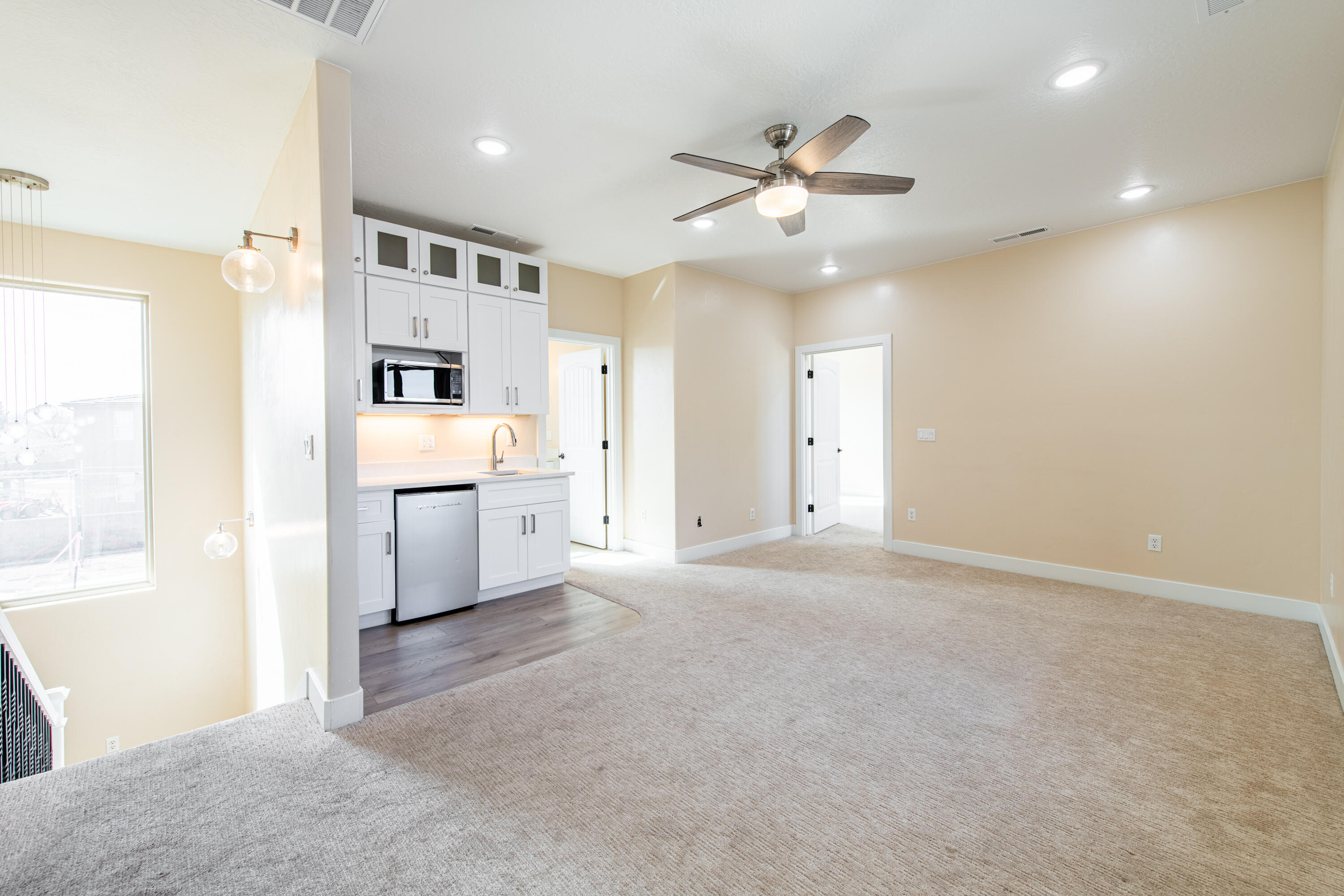 RIVER WILLOW - Residential