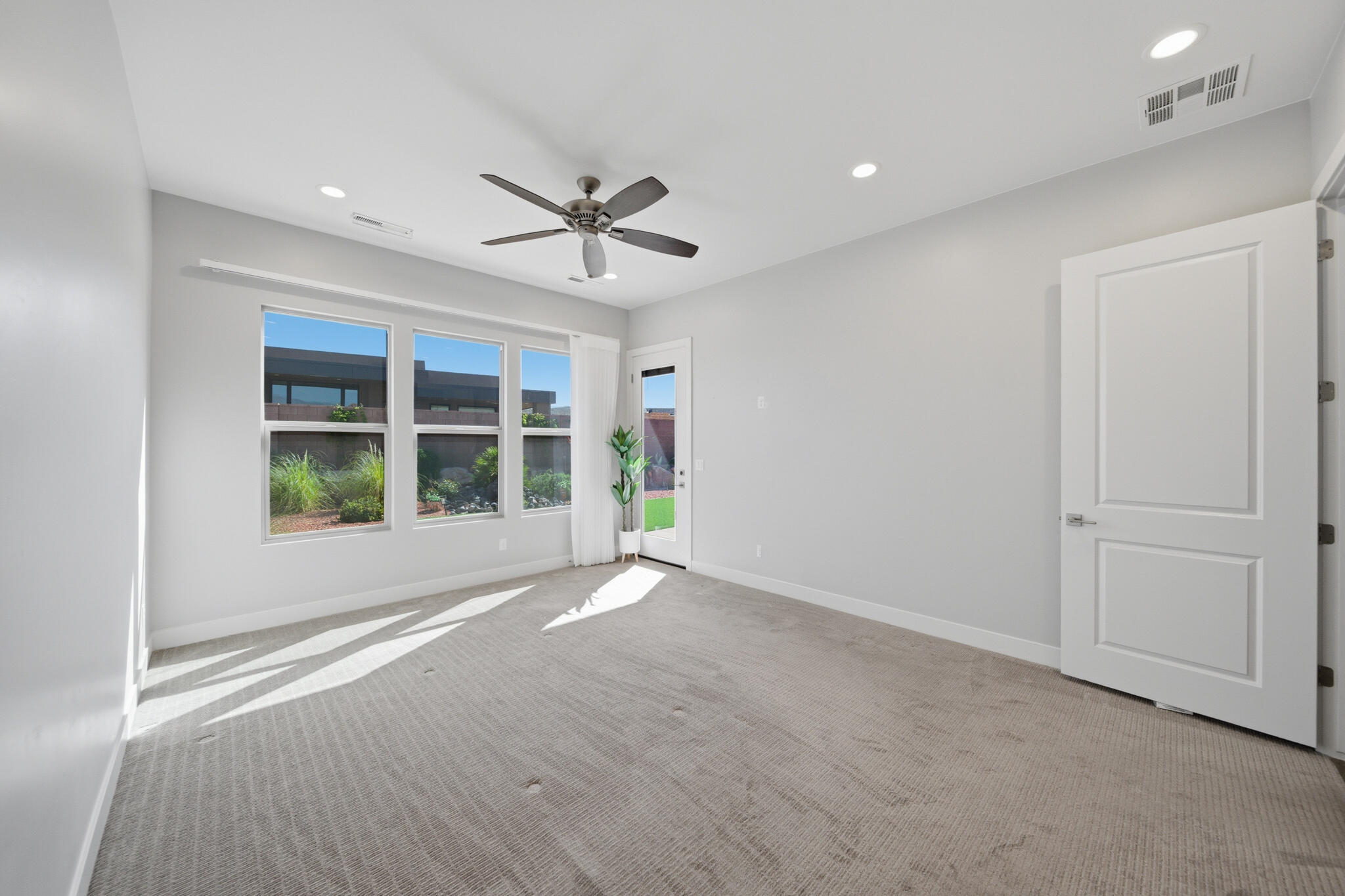 MOJAVE MESA - Residential