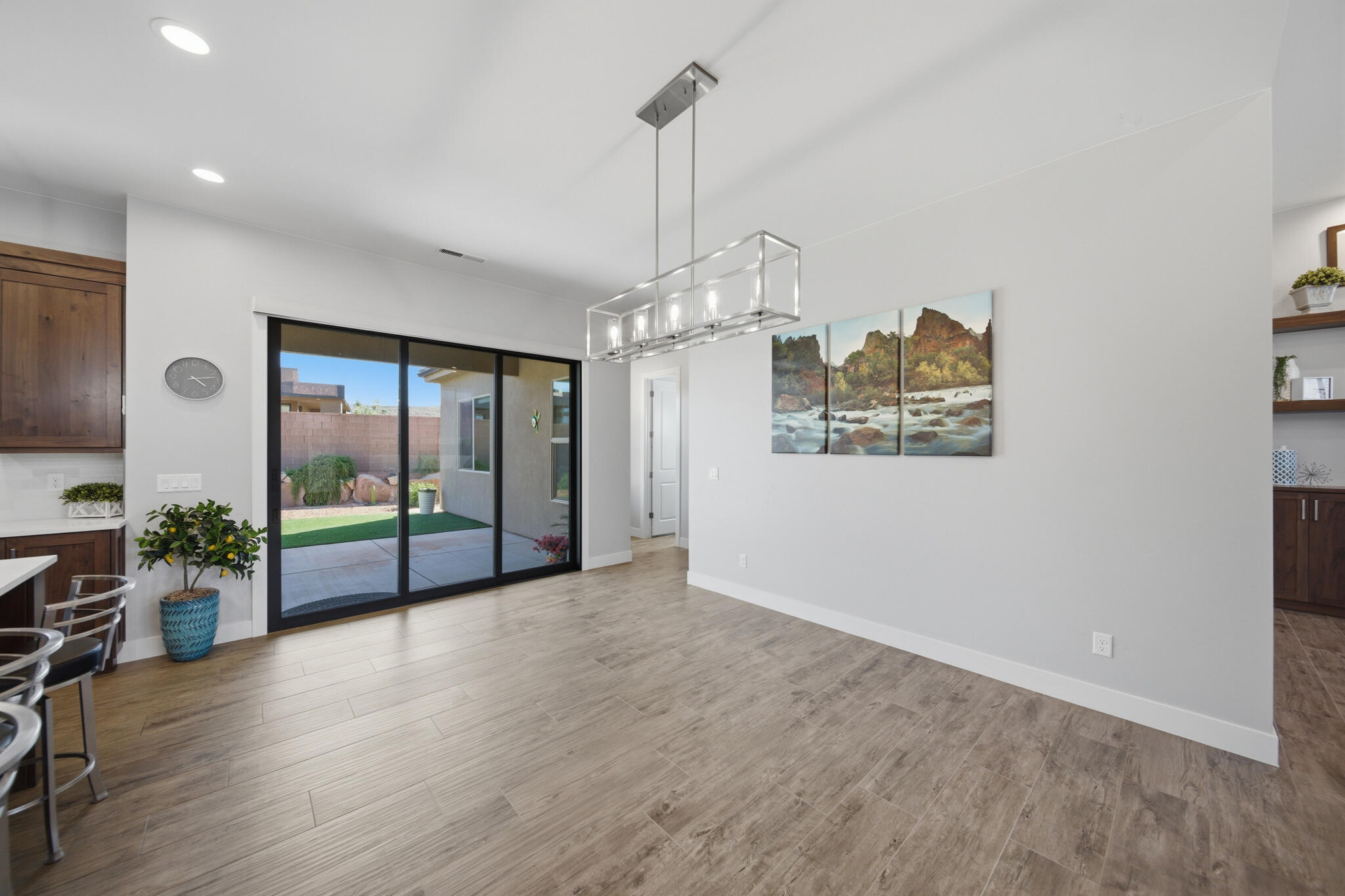 MOJAVE MESA - Residential