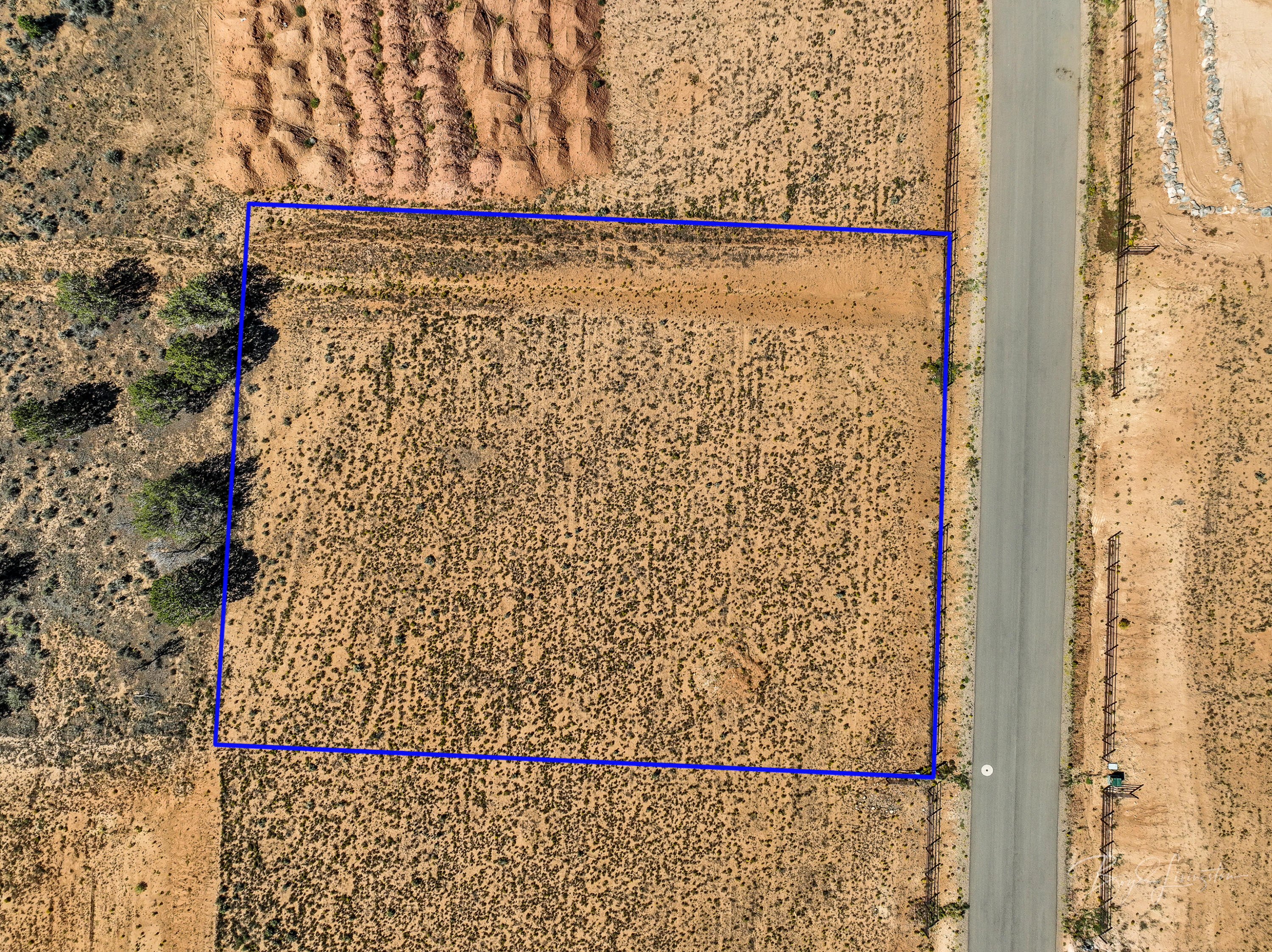 WELLS ESTATES - Land