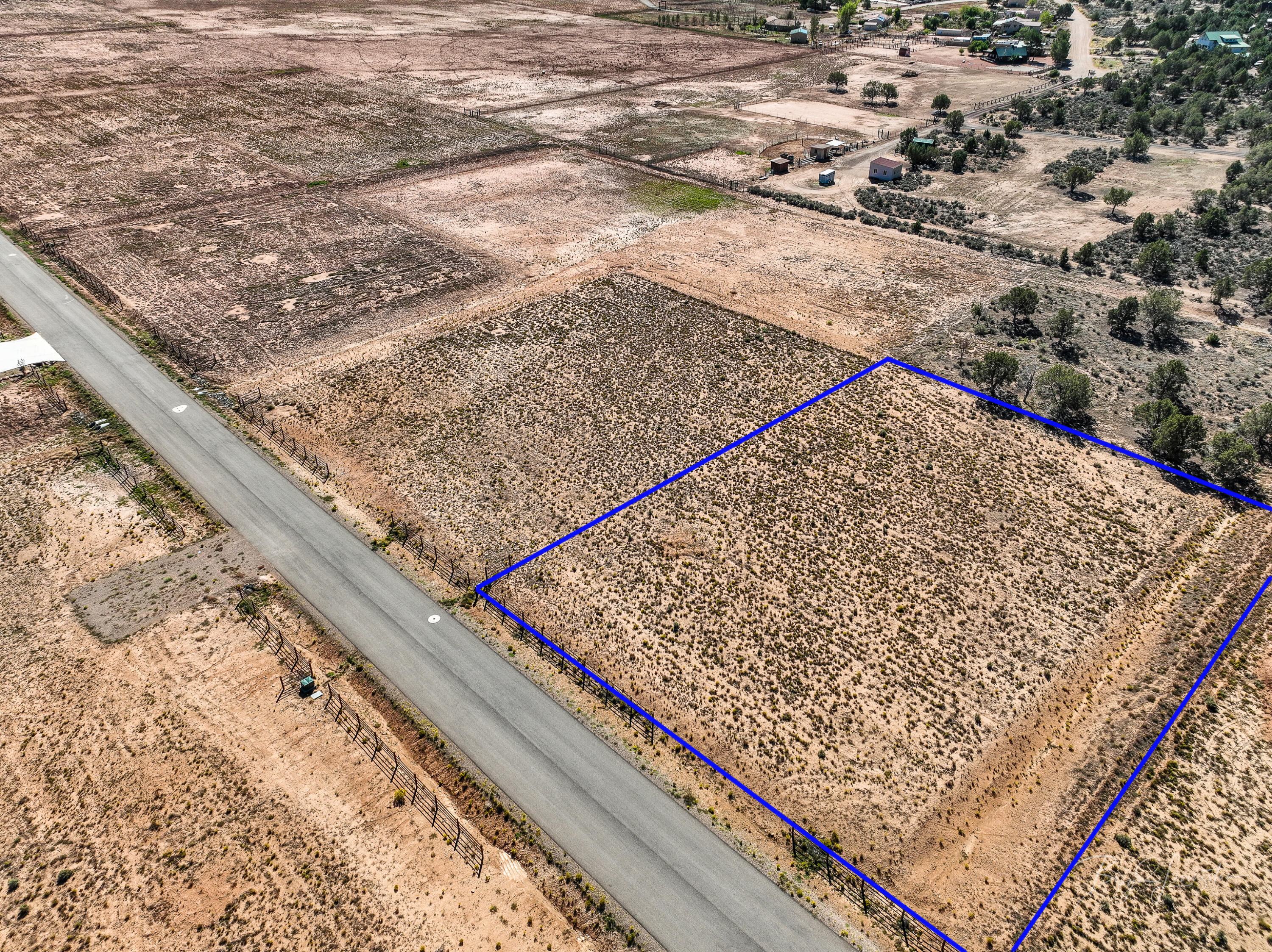 WELLS ESTATES - Land