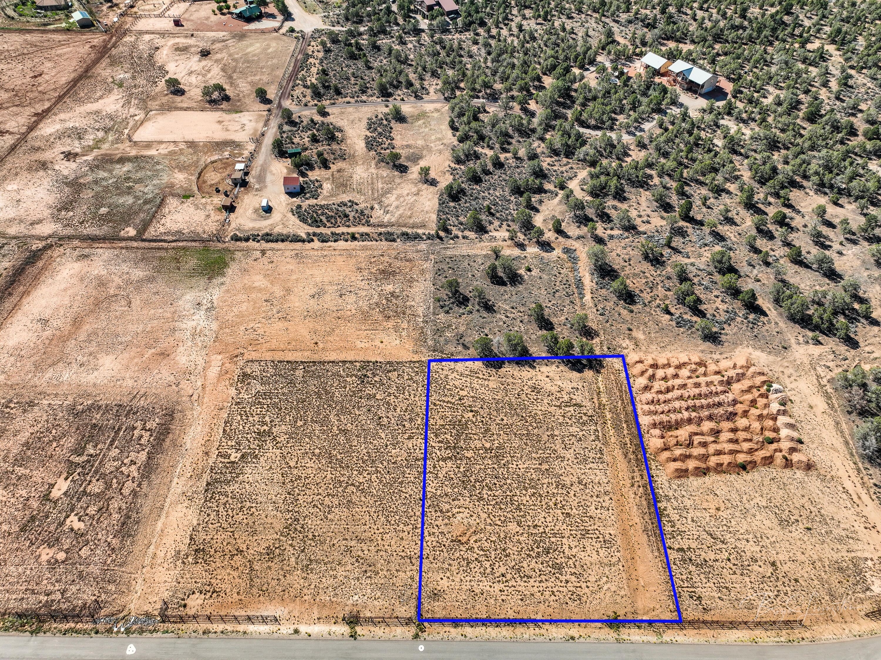 WELLS ESTATES - Land