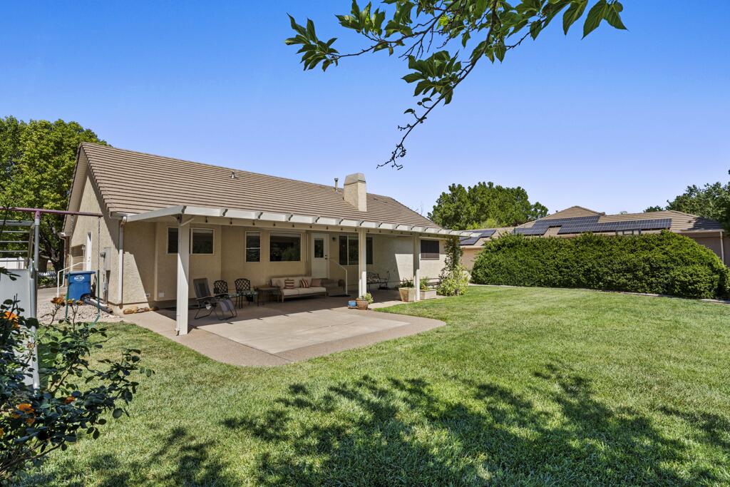 ROBERTS RANCH ESTATES - Residential