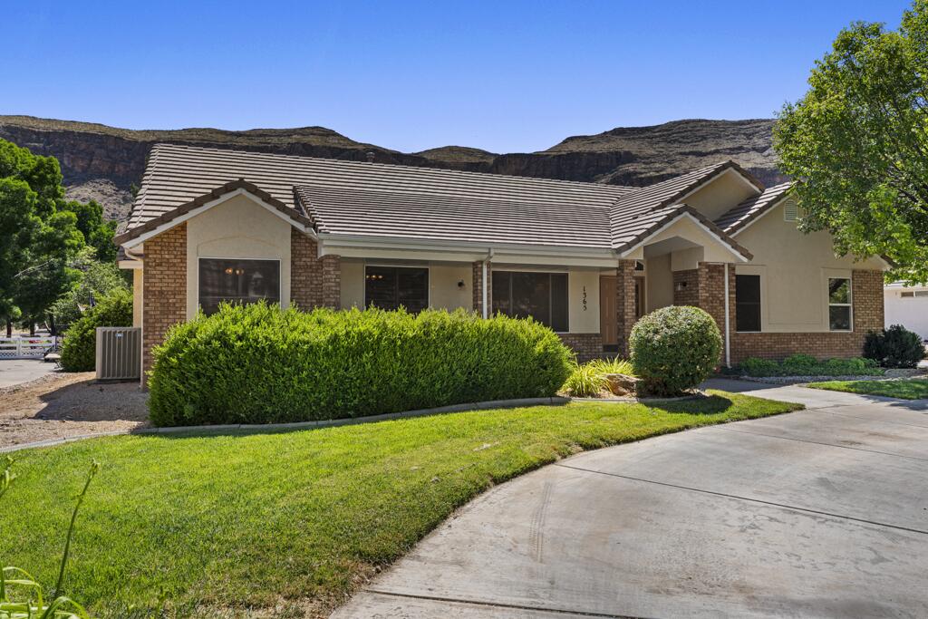 ROBERTS RANCH ESTATES - Residential