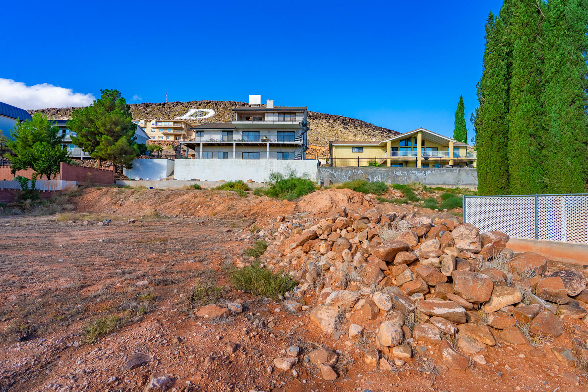 RIMSTONE VILLAGE - Land