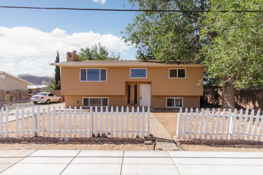 Incredible Investment Opportunity for this 4 bedroom, 2 full baths, 1,945 Sq. Feet Home. Great location in the center of town and near the schools. This home is
situated on a large .26 acres lot with a newer block wall around the backyard including a storage building, mature shade trees and a custom gate.