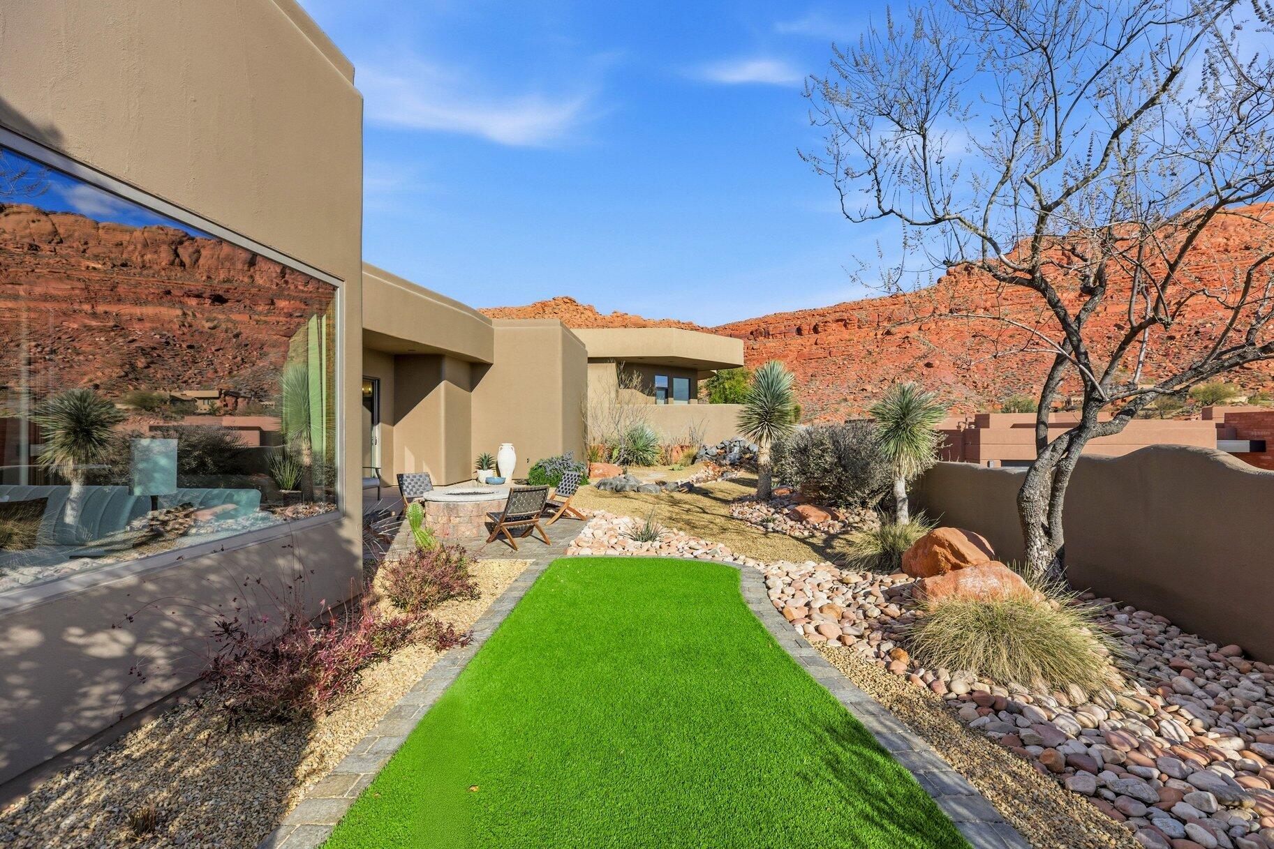 CLIFFS OF SNOW CANYON - Residential