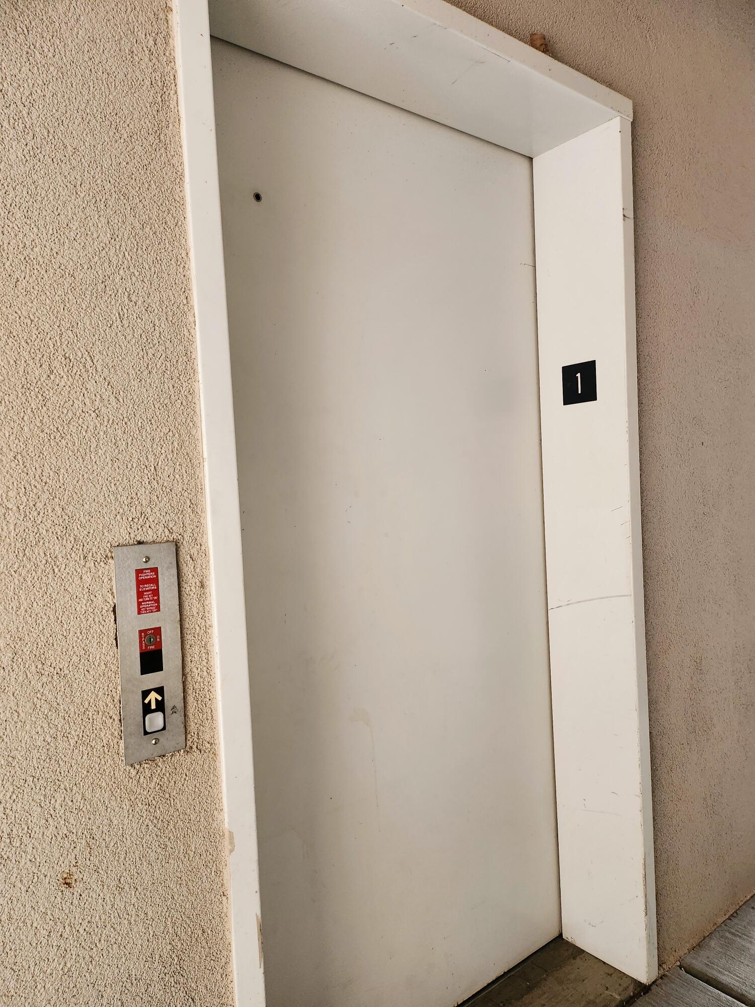 BLACKROCK CONDOS AT STONEBRIDGE - Residential