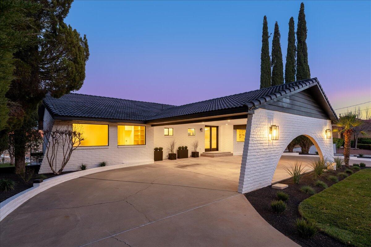 VALLEY VIEW HEIGHTS - Residential