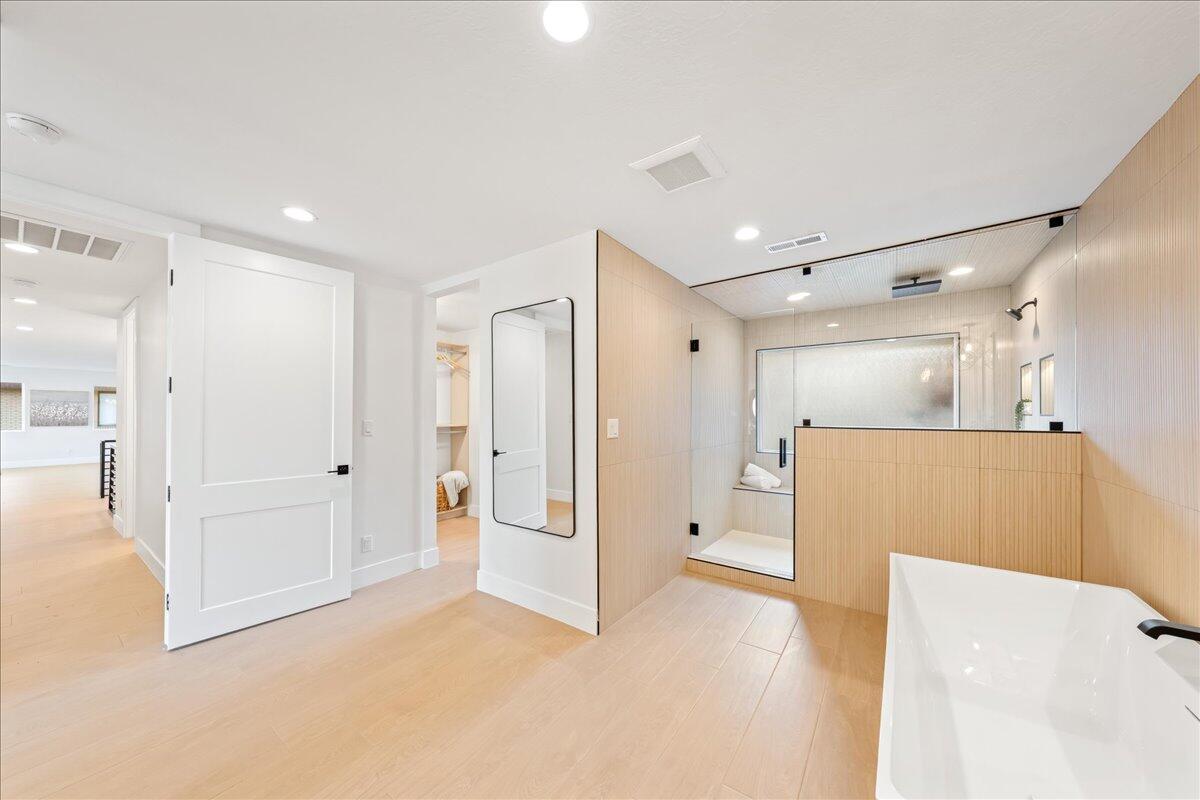 VALLEY VIEW HEIGHTS - Residential