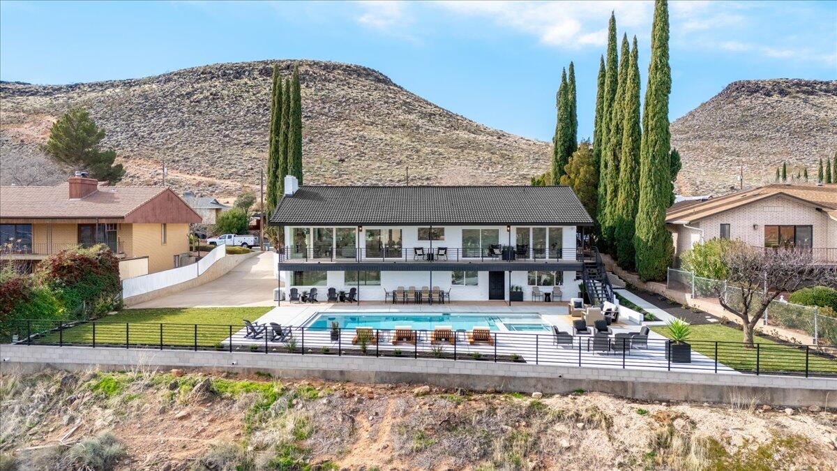 VALLEY VIEW HEIGHTS - Residential