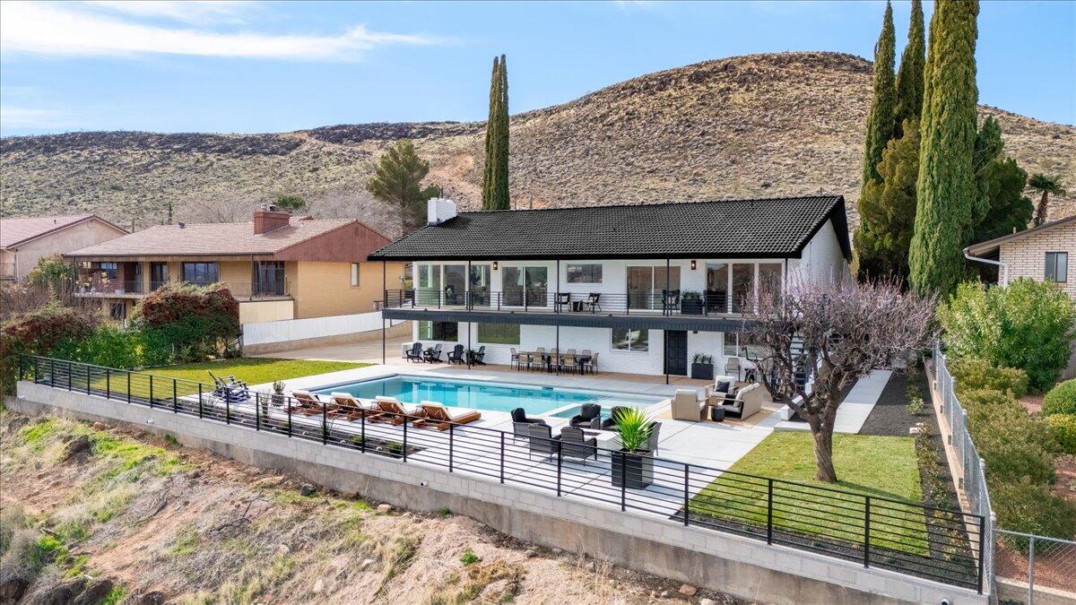 VALLEY VIEW HEIGHTS - Residential