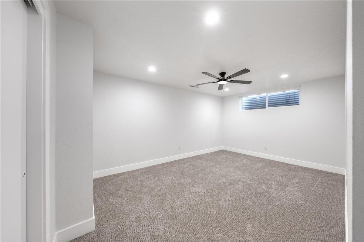 VALLEY VIEW HEIGHTS - Residential