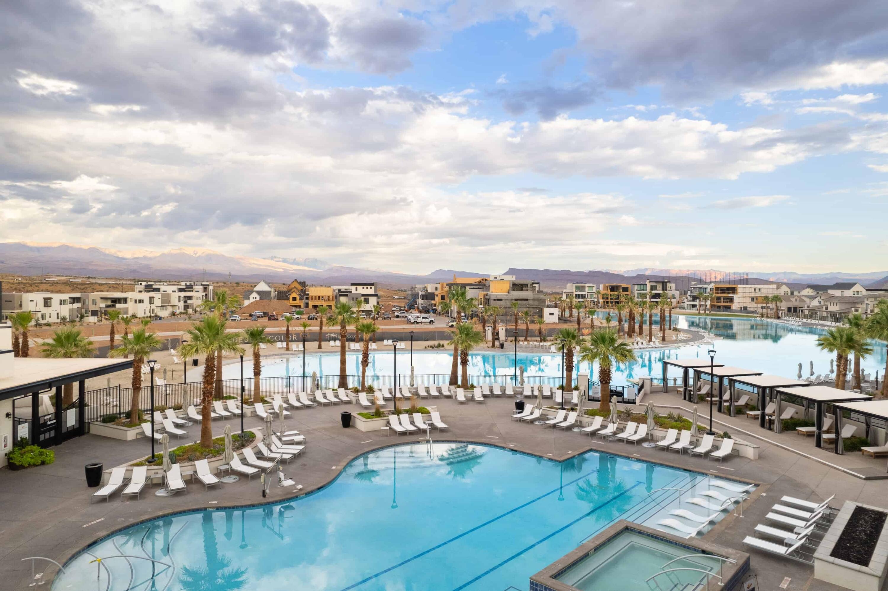 DESERT COLOR RESORT - Residential