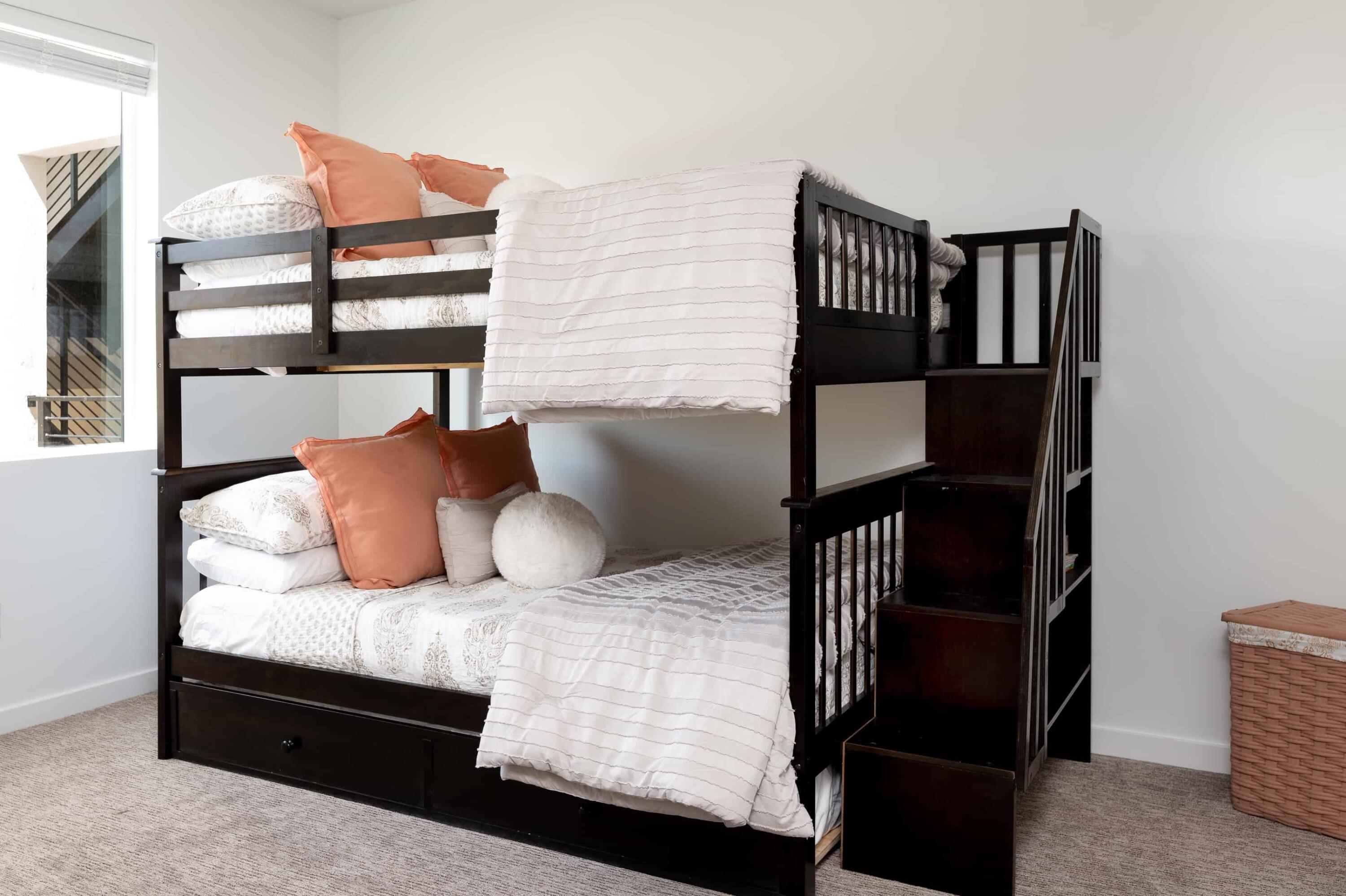 DESERT COLOR RESORT - Residential