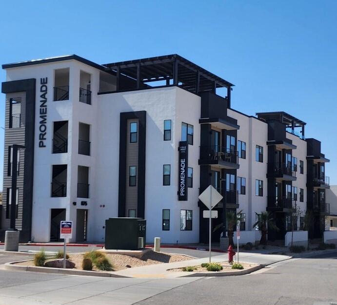 DESERT COLOR RESORT - Residential