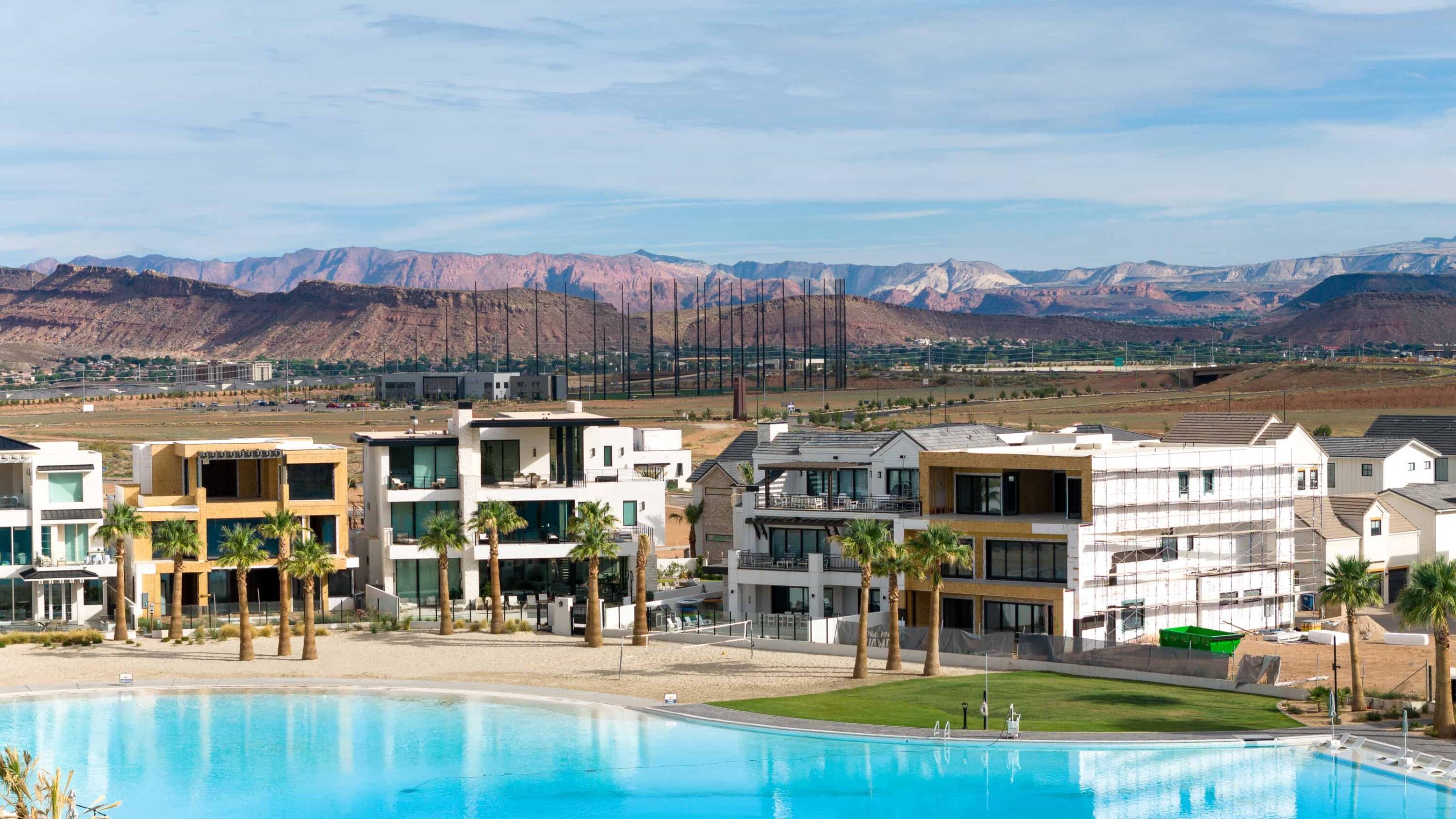 DESERT COLOR RESORT - Residential