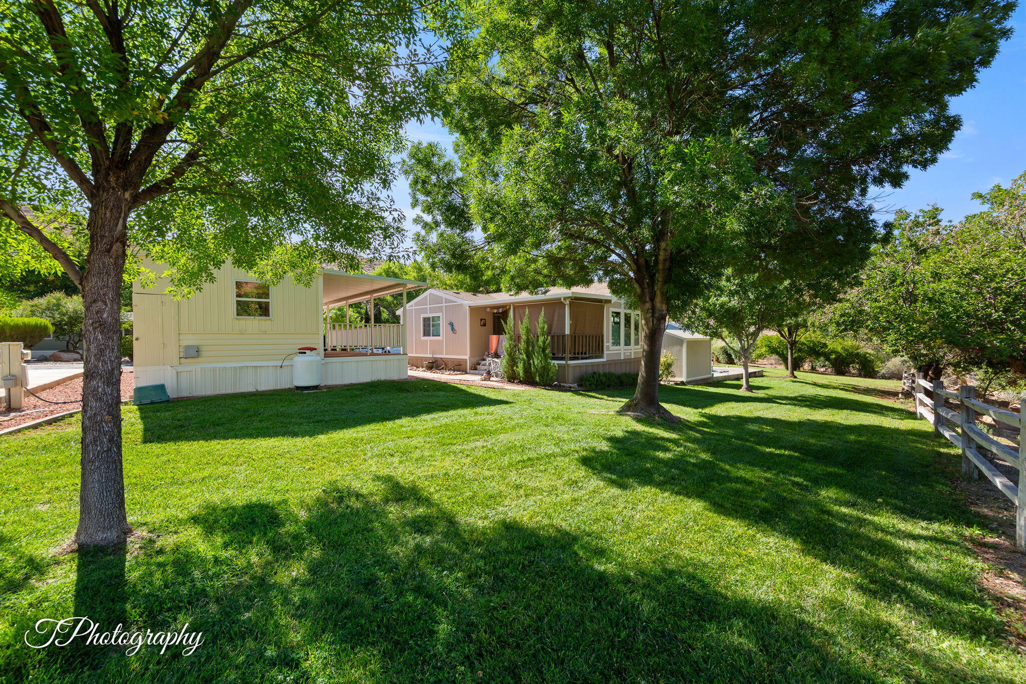 HARRISBURG LAKESIDE ESTATES - Residential